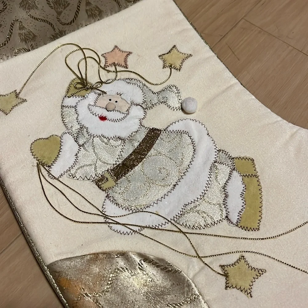 SET OF 4 VINTAGE PRIMA CREATIONS CHRISTMAS STOCKINGS IVORY & CREAM